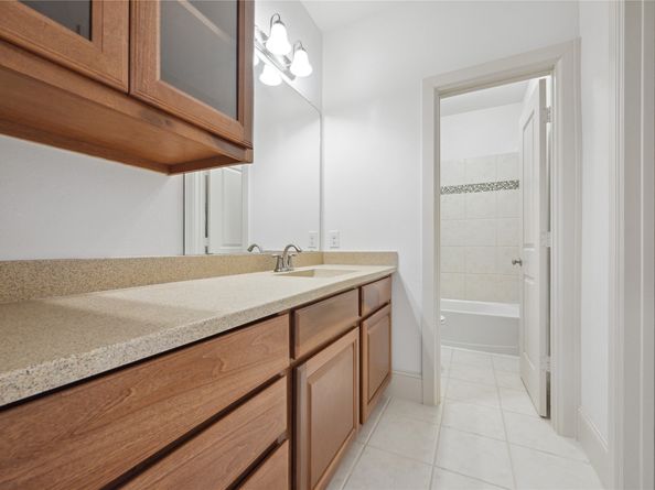 3302 Rochdale Street, Houston TX 77025