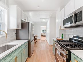 114 Oak St, Jersey City NJ 07304