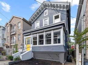 114 Oak St, Jersey City NJ 07304