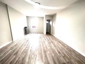 137 Palisade Ave, Jersey City NJ 07306-2407