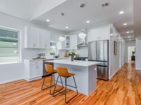 85 Myrtle Ave 1, Jersey City NJ 07305