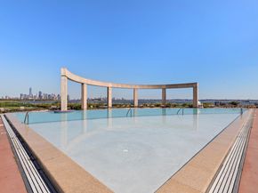 206 Shearwater Ct West 65, Jersey City NJ 07305