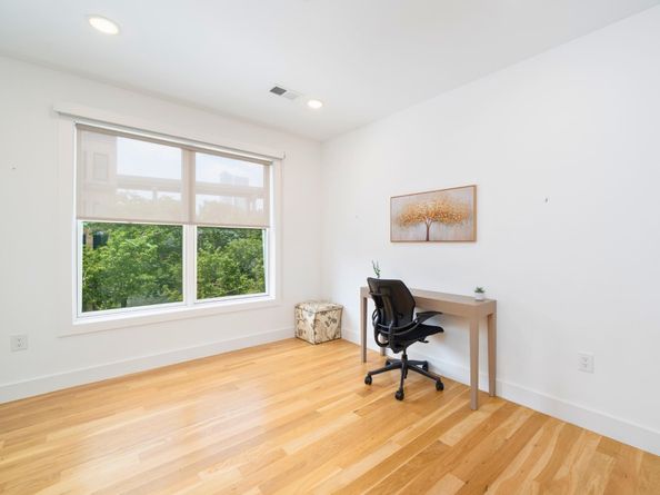 384 7th St 5, Jersey City NJ 07302