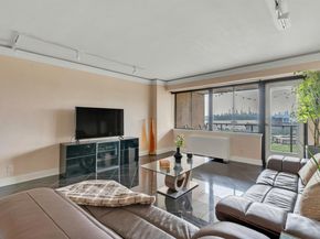 1203 River Rd 19K, Edgewater NJ 07020