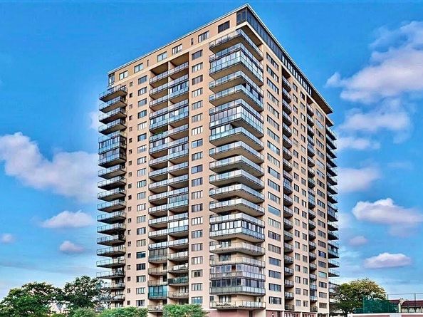 1203 River Rd 19K, Edgewater NJ 07020
