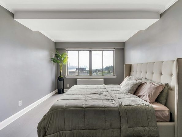 1203 River Rd 19K, Edgewater NJ 07020