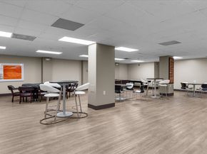 401 Harmon Cove Tower, Secaucus NJ 07094