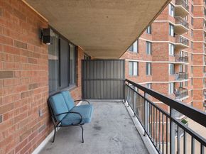 401 Harmon Cove Tower, Secaucus NJ 07094
