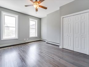 402 Grand St 3S / 302, Hoboken NJ 07030