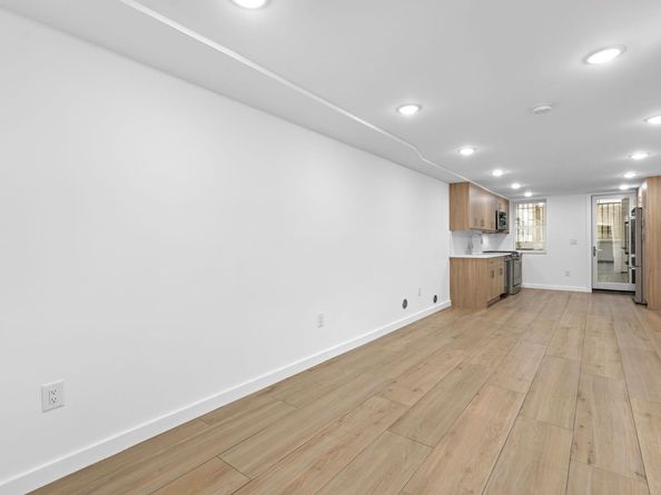 364 8th St 1L, Jersey City NJ 07302