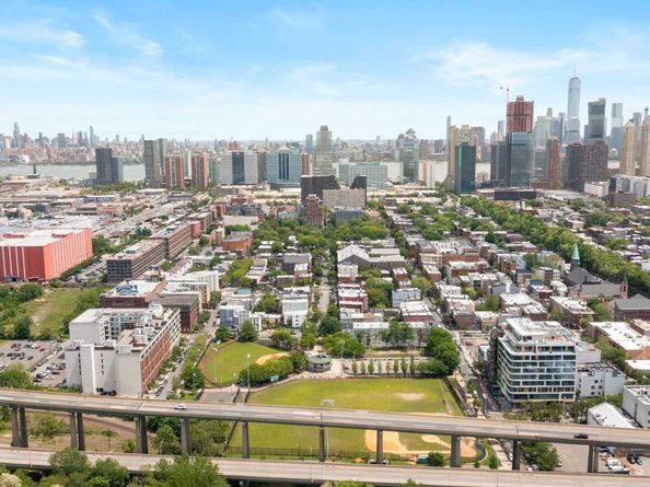 364 8th St 1L, Jersey City NJ 07302