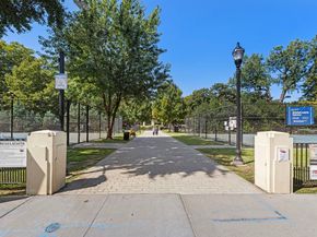 364 8th St 1L, Jersey City NJ 07302