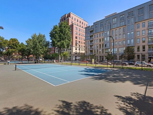 364 8th St 1L, Jersey City NJ 07302