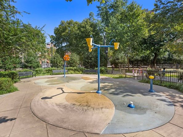 364 8th St 1L, Jersey City NJ 07302