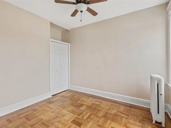 16 Belvidere Ave 3F, Jersey City NJ 07304