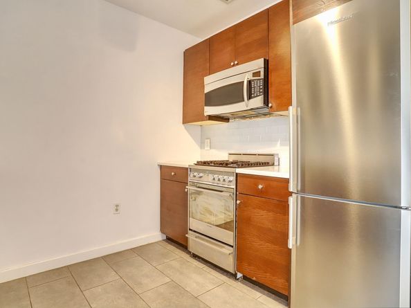 25 Mcwilliams Pl 402, Jersey City NJ 07302