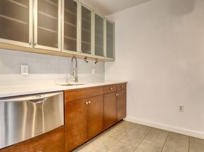 25 Mcwilliams Pl 402, Jersey City NJ 07302