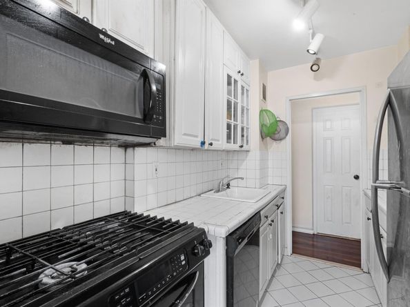 225 St Pauls Ave 2D, Jersey City NJ 07306