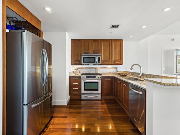 8100 River Rd 1013, North Bergen NJ 07047
