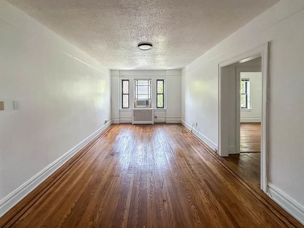 36 Duncan Ave D2, Jersey City NJ 07304