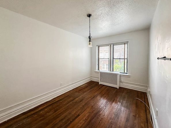 36 Duncan Ave D2, Jersey City NJ 07304