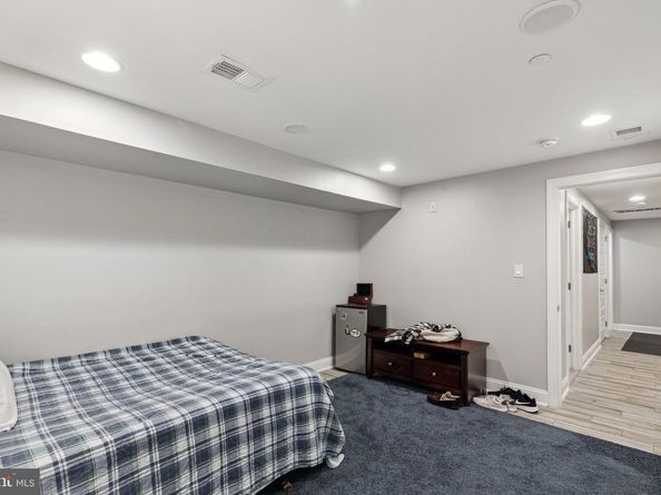 1419 Poplar Street, Philadelphia PA 19130