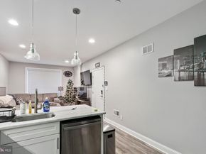 1419 Poplar Street, Philadelphia PA 19130