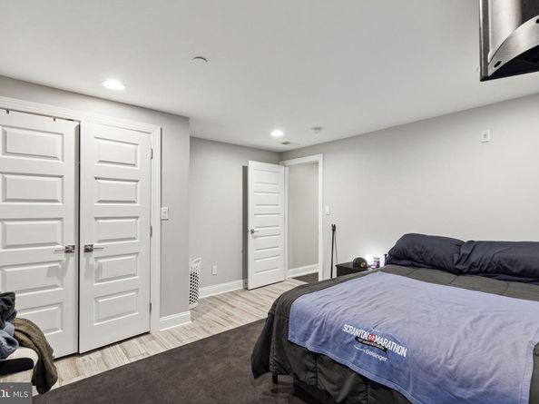 1419 Poplar Street, Philadelphia PA 19130