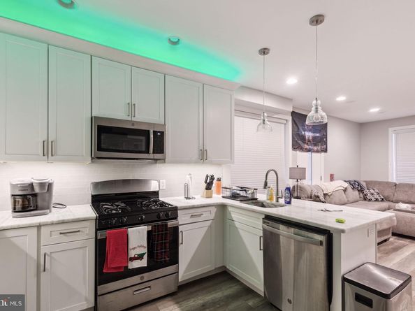 1419 Poplar Street, Philadelphia PA 19130