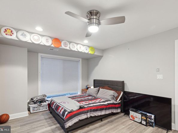 1419 Poplar Street, Philadelphia PA 19130