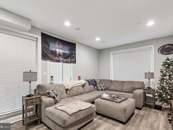 1419 Poplar Street, Philadelphia PA 19130