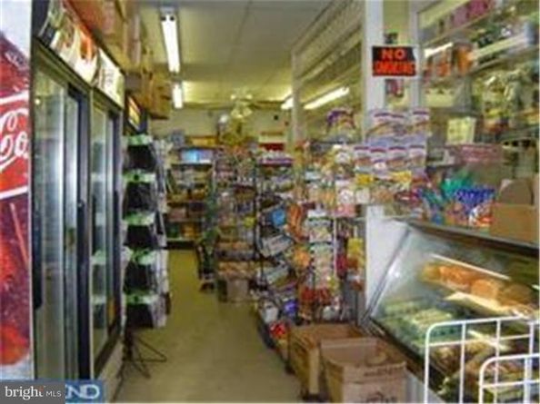 1825 S 19TH Street, Philadelphia PA 19145