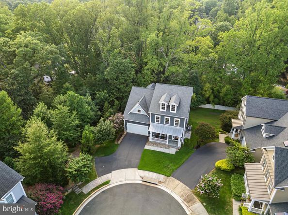 6203 Champion Oak Court, Falls Church VA 22044
