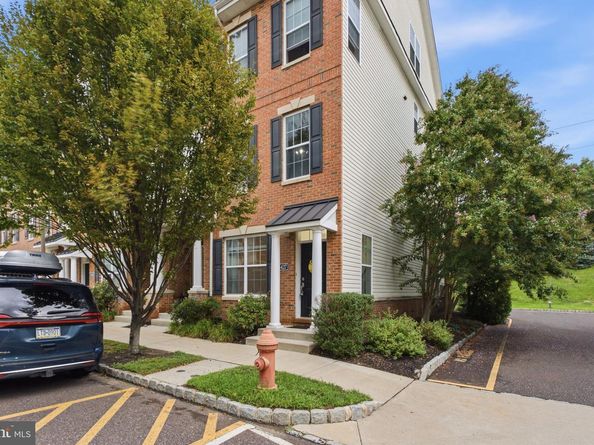 4427 Driftwood Drive 105, Philadelphia PA 19129