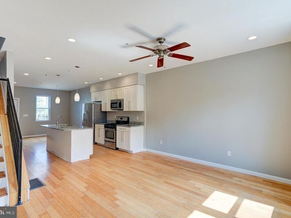 2103 E Dauphin Street, Philadelphia PA 19125