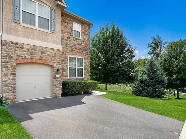 3 Brinkmanns Way, Feasterville-Trevose PA 19053
