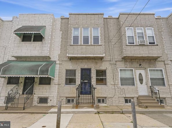 2105 S Woodstock Street, Philadelphia PA 19145