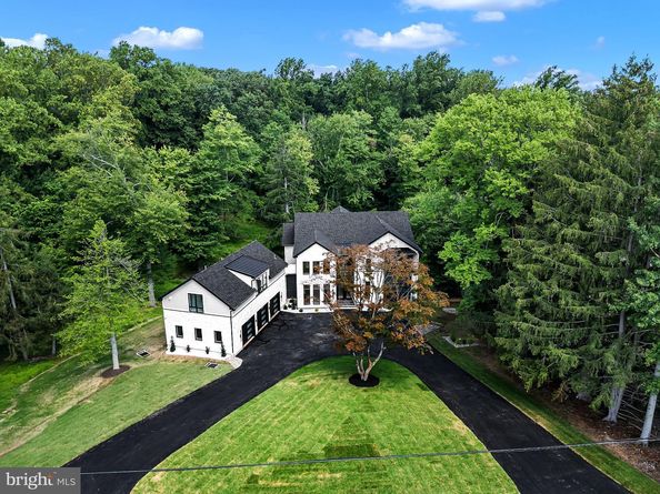 1502 Chinquapin Road, Southampton PA 18966