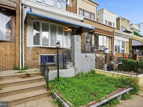 5546 Willows Avenue, Philadelphia PA 19143