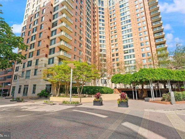 851 N Glebe Road 1309, Arlington VA 22203