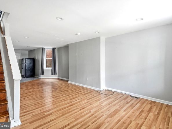 5841 Montrose Street, Philadelphia PA 19143