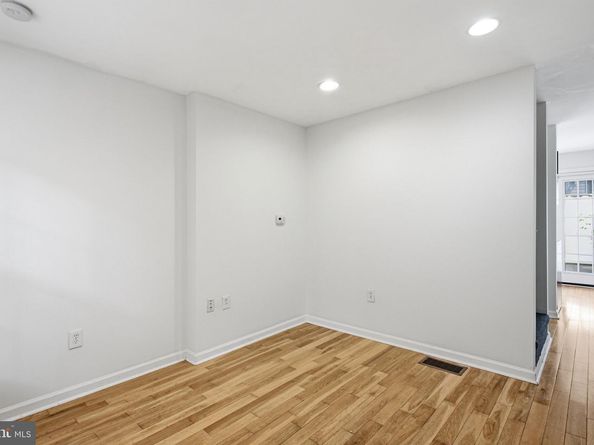 1717 Webster Street, Philadelphia PA 19146