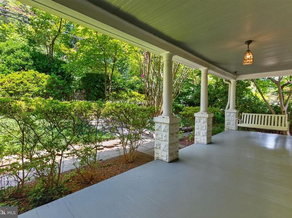 6414 Brookes Lane, Bethesda MD 20816