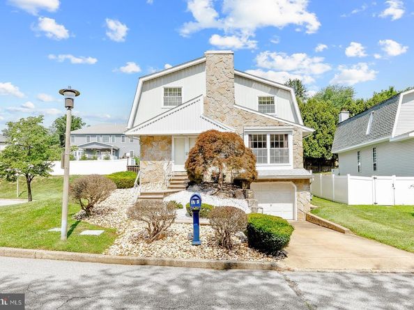 115 Wexford Place, Philadelphia PA 19116
