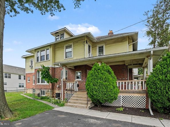 210 E Winona Avenue, Norwood PA 19074
