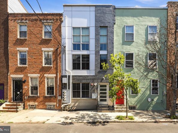 1821 Carpenter Street A, Philadelphia PA 19146