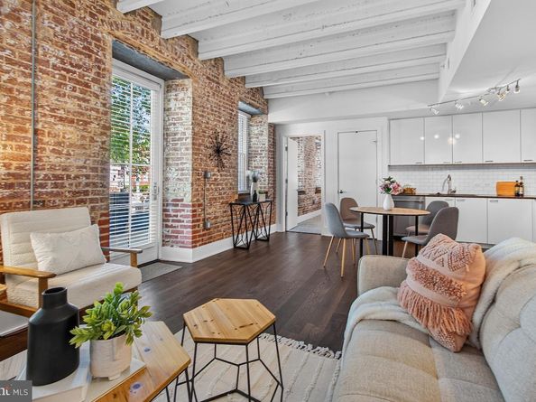 515 N Washington Street 105, Alexandria VA 22314