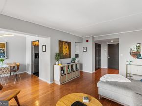 200 Lombard Street 528, Philadelphia PA 19147