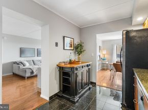 200 Lombard Street 528, Philadelphia PA 19147