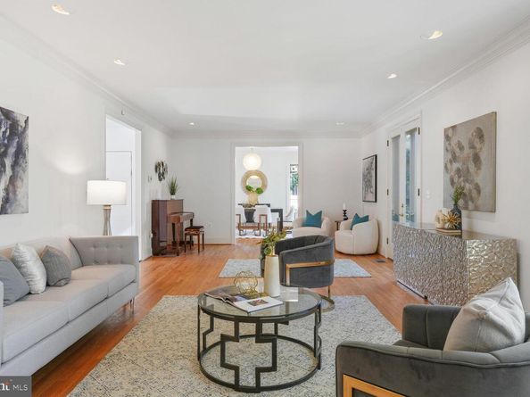 4711 Foxhall Crescent NW, Washington DC 20007